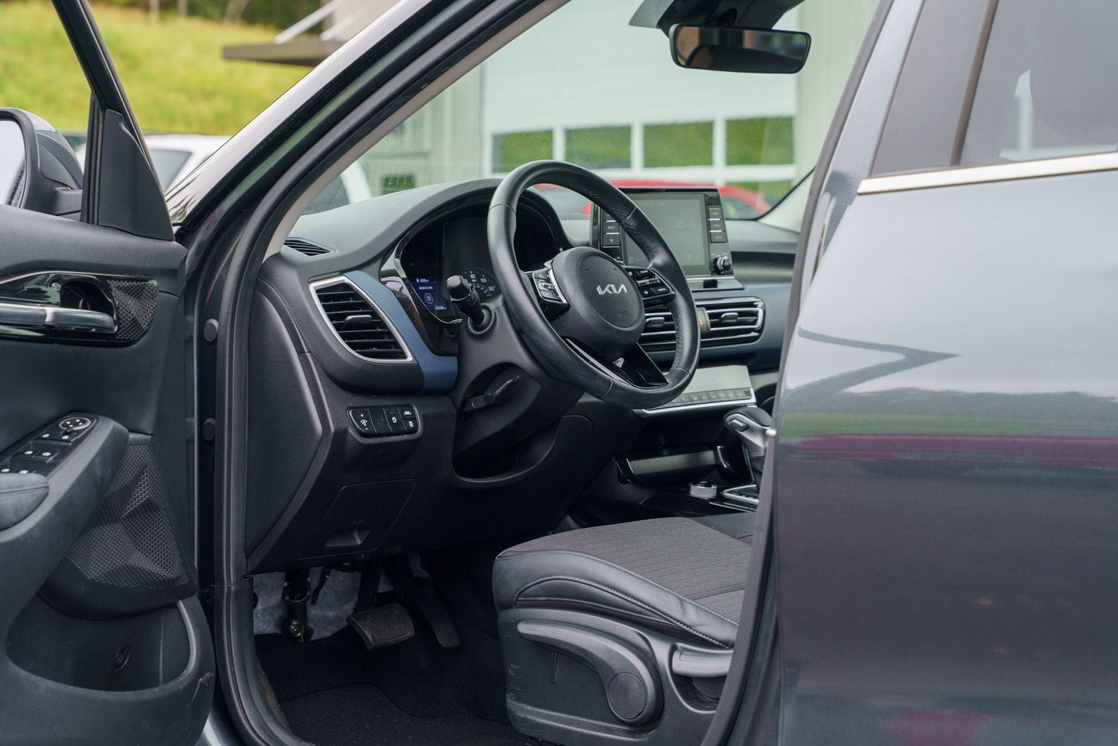 2023 Kia Seltos S
