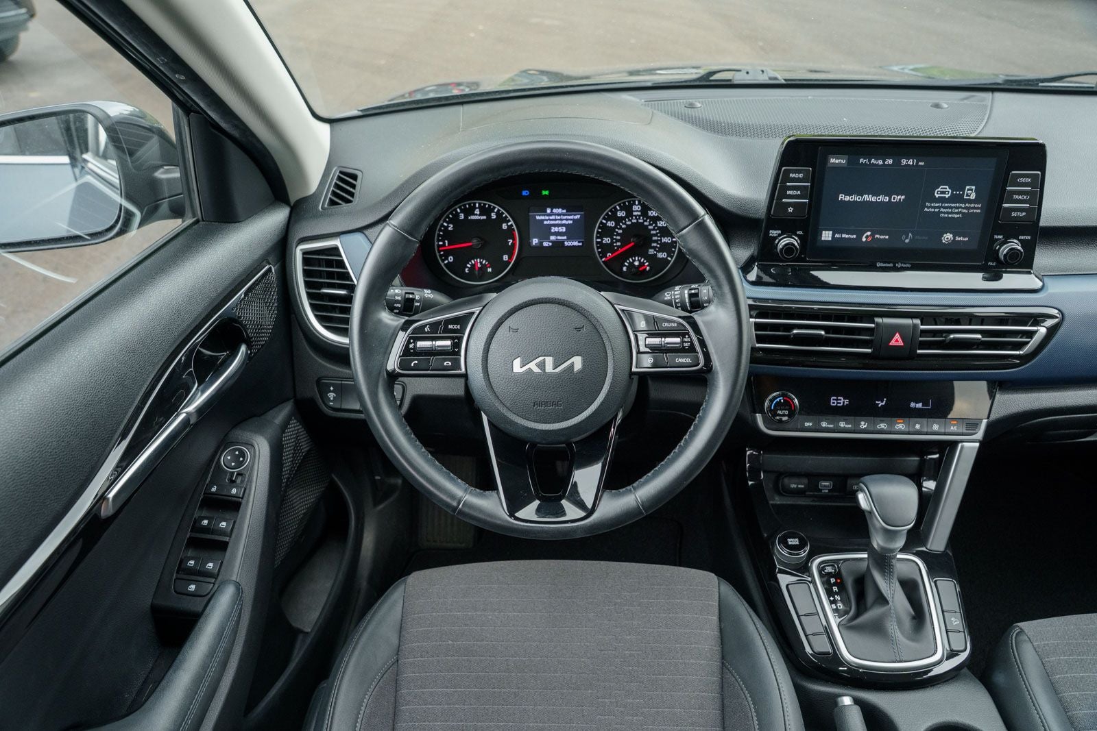 2023 Kia Seltos S