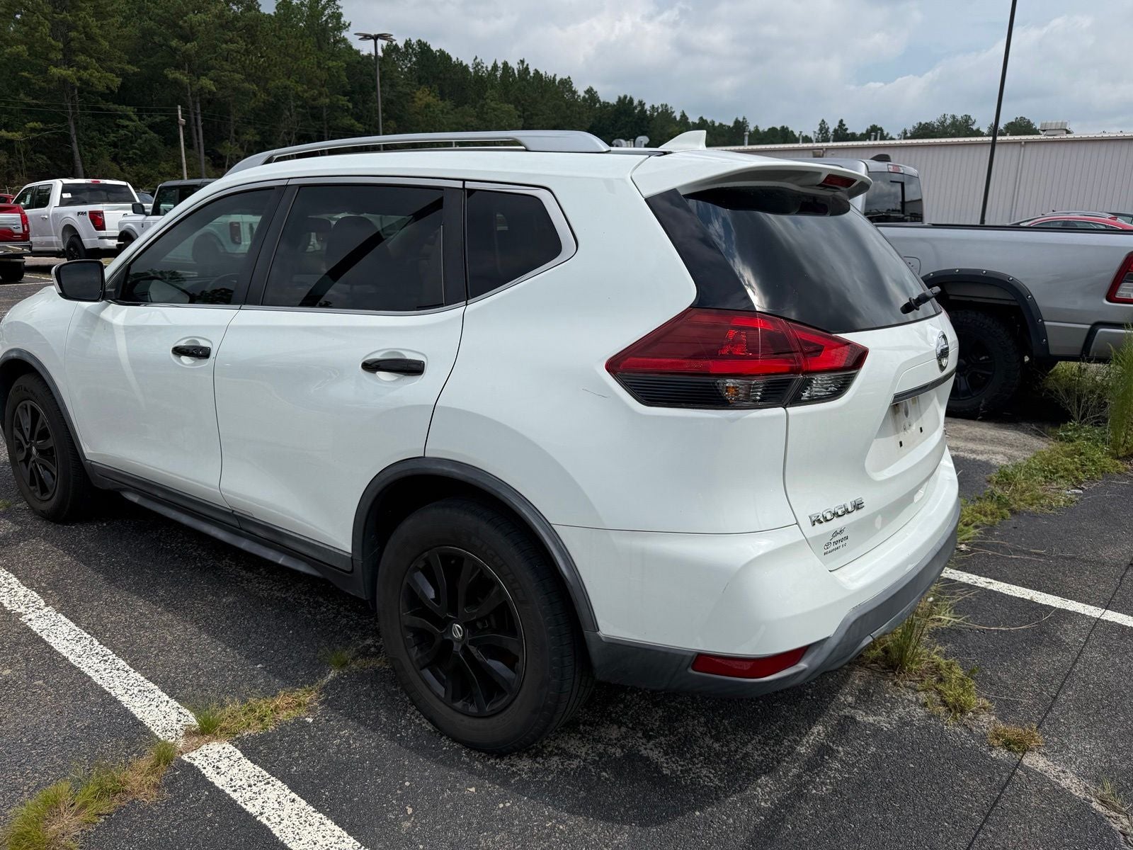2018 Nissan Rogue SV