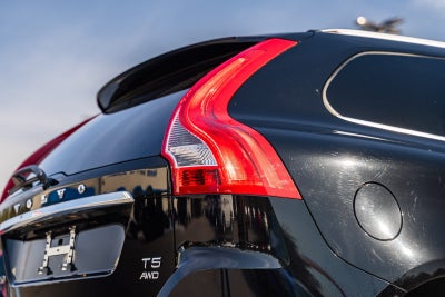 2016 Volvo XC60 T5 Premier