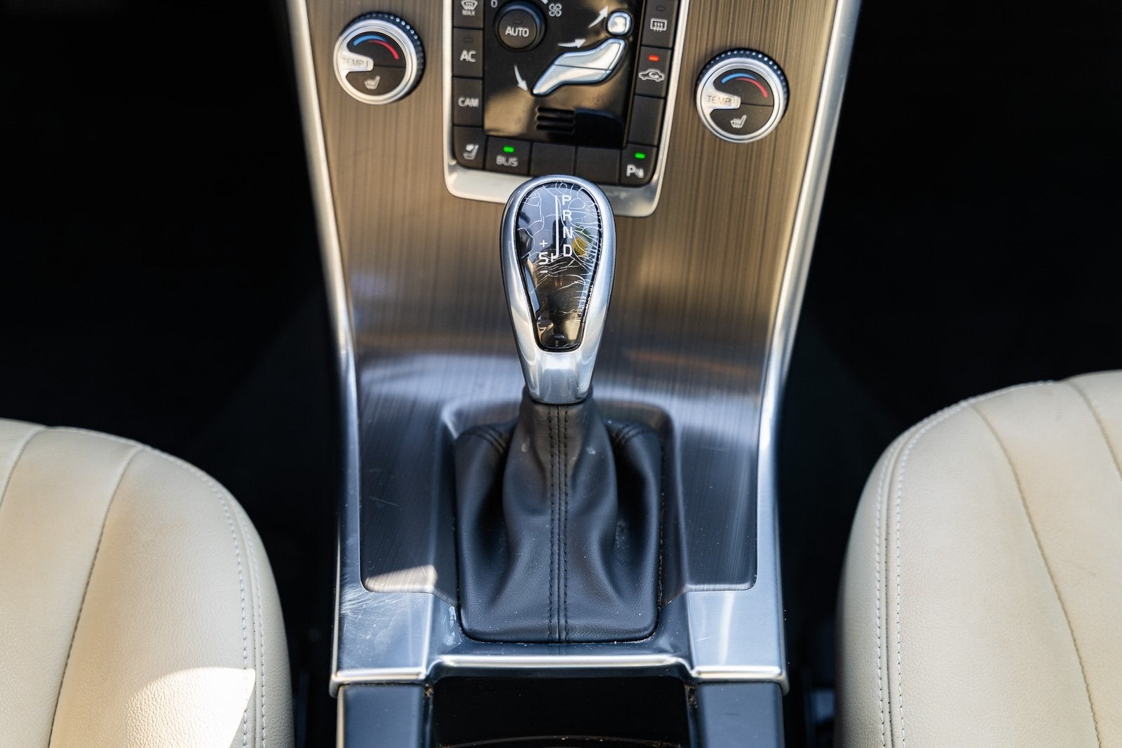 2016 Volvo XC60 T5 Premier