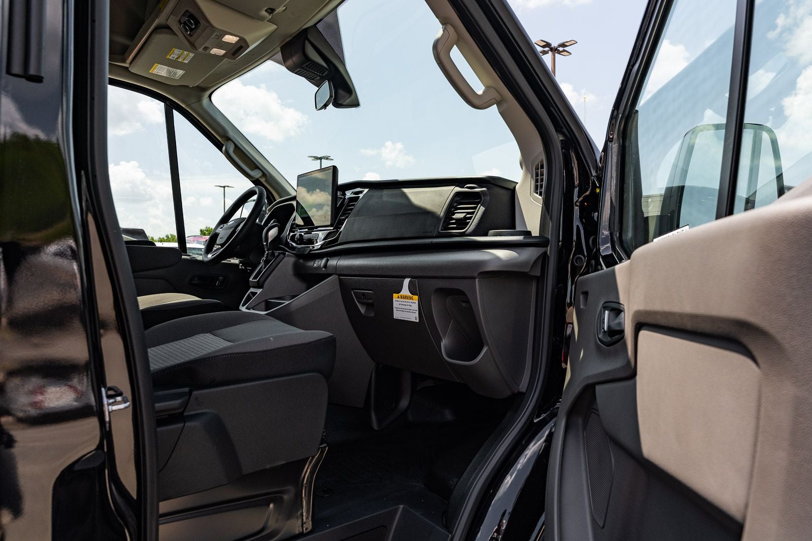 2026 Ford Transit-350 XLT