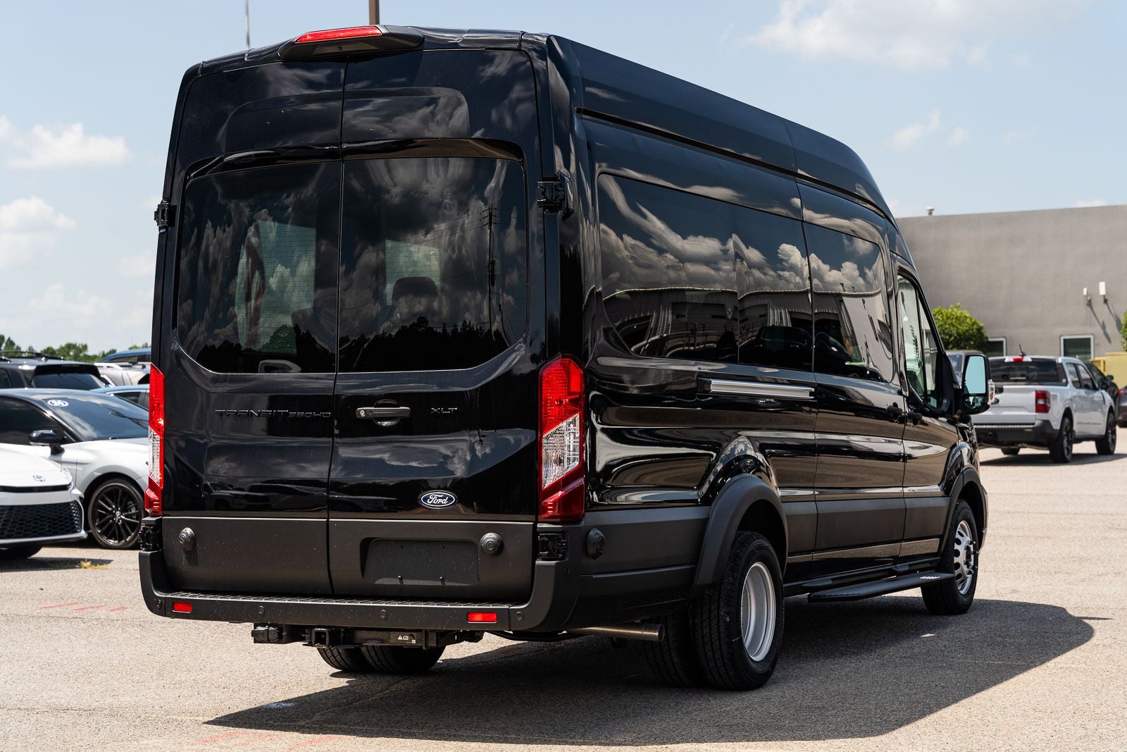 2026 Ford Transit-350 XLT