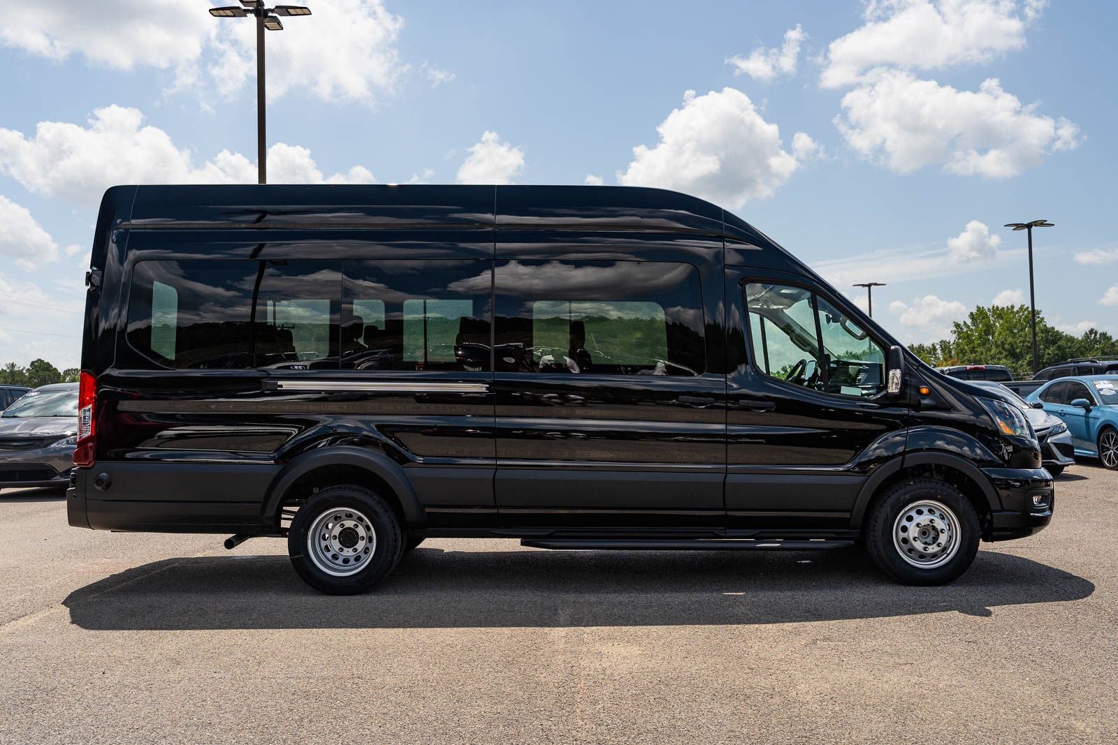 2026 Ford Transit-350 XLT