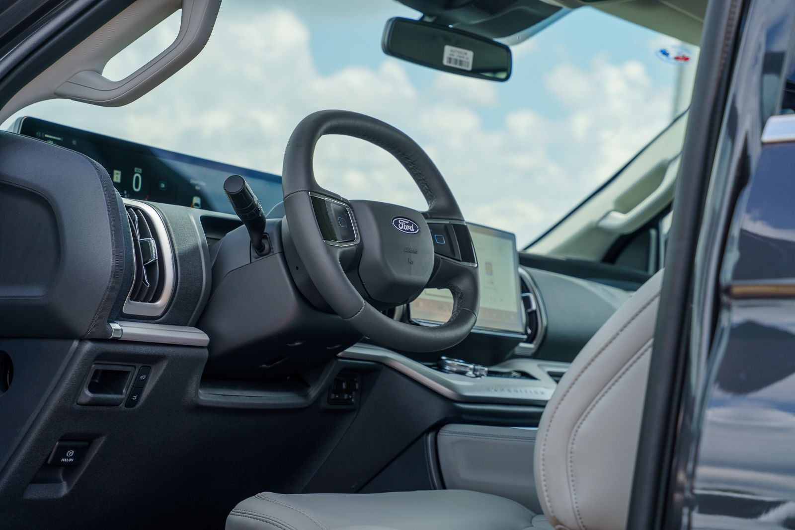 2027 Ford Expedition Max Active