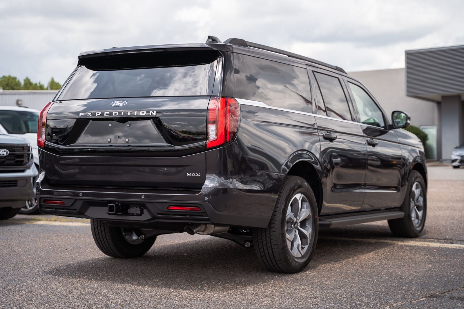2027 Ford Expedition Max Active