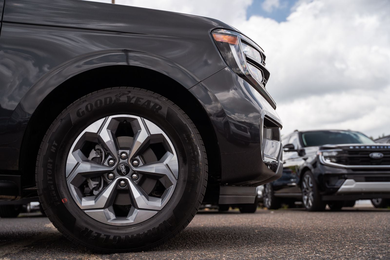 2027 Ford Expedition Max Active