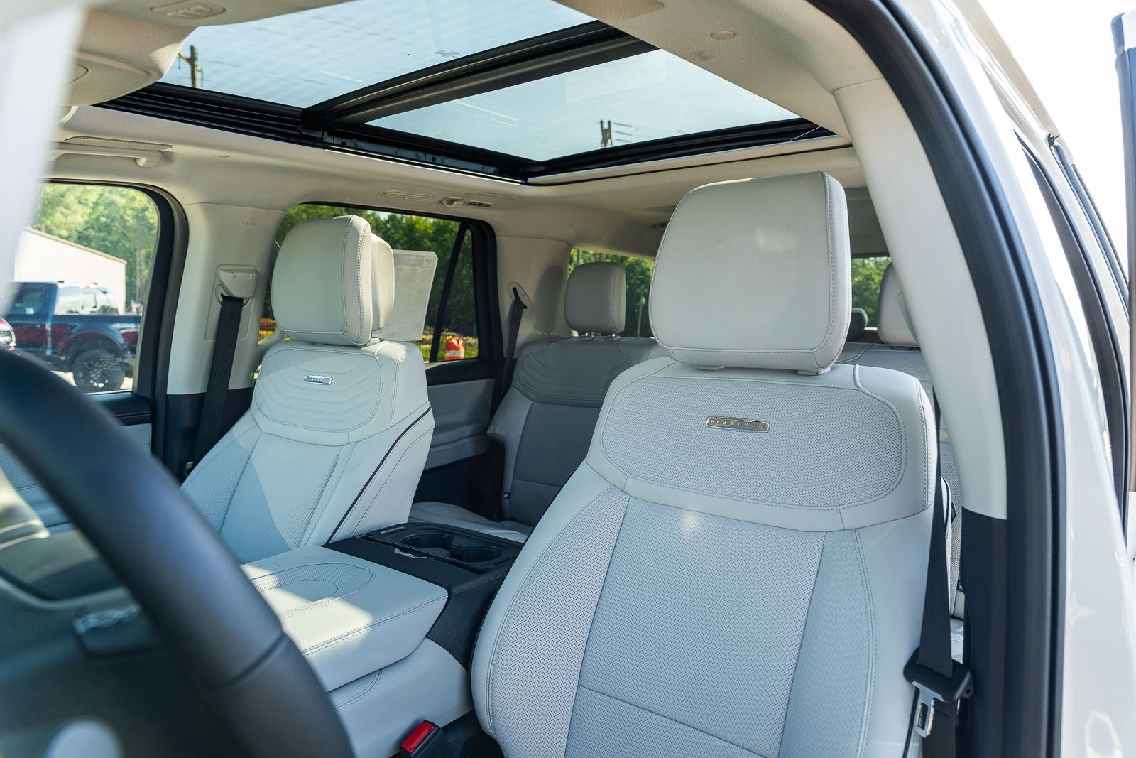 2026 Ford Expedition Platinum