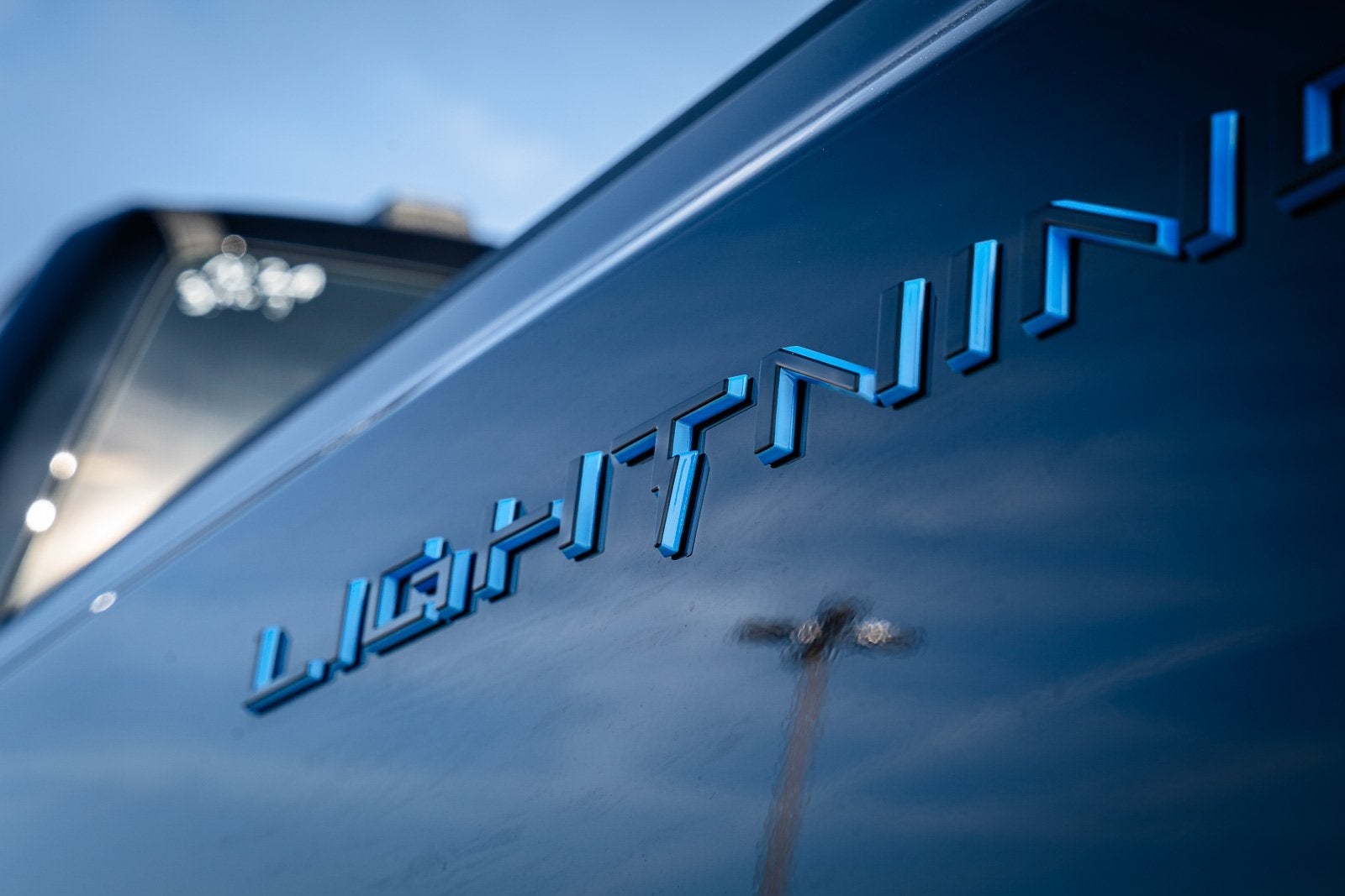 2025 Ford F-150 Lightning Flash