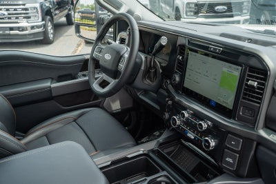2026 Ford F-350SD Lariat DRW