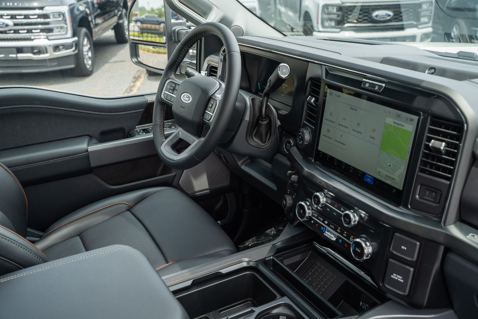 2026 Ford F-350SD Lariat DRW