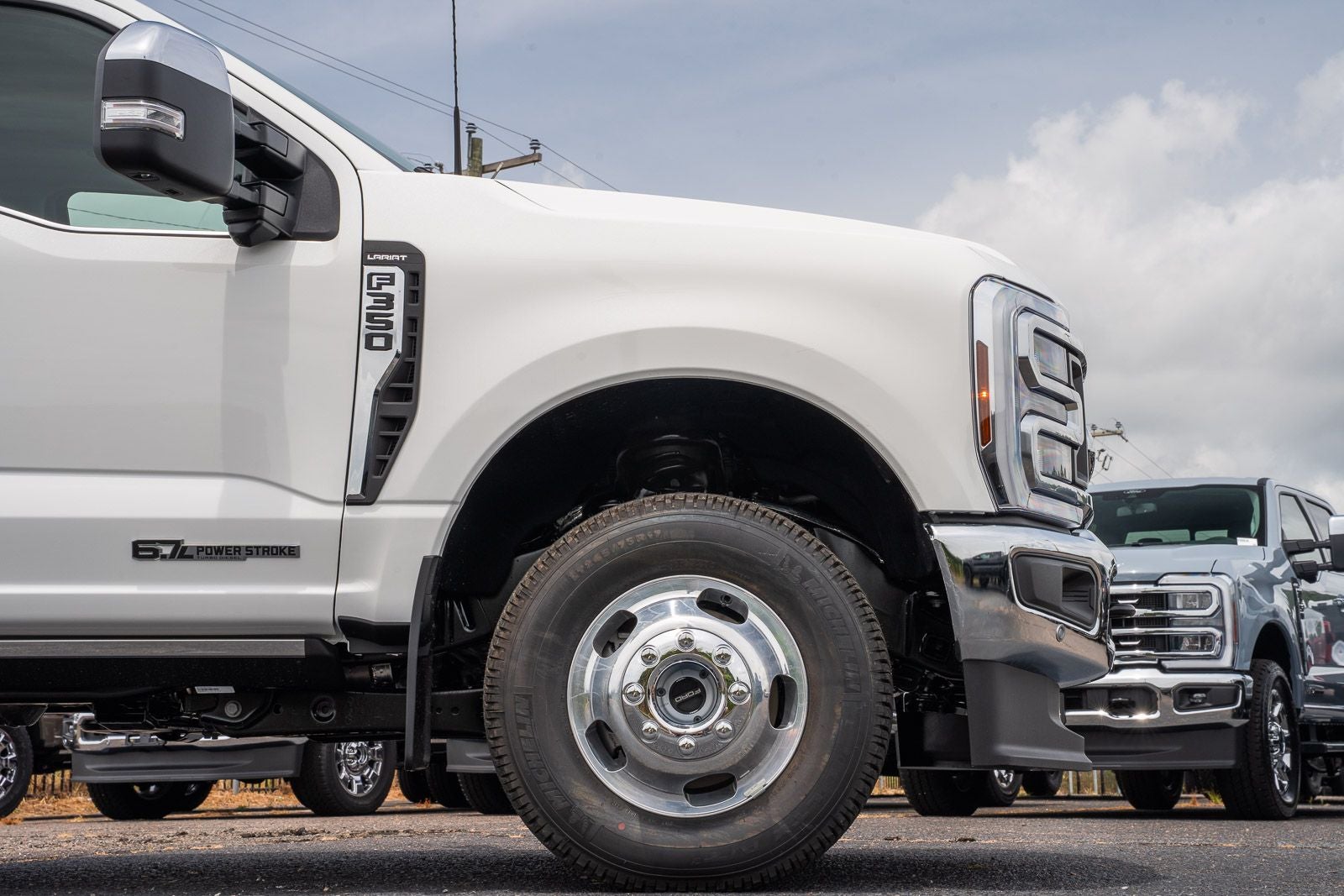 2026 Ford F-350SD Lariat DRW