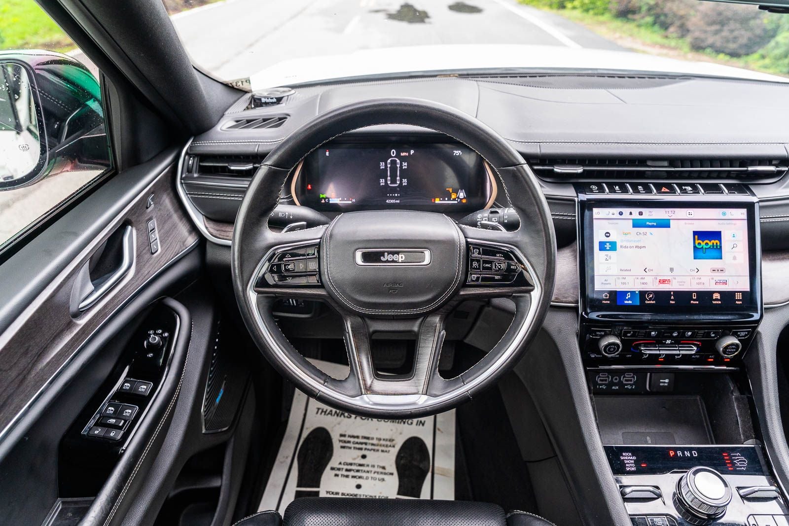 2022 Jeep Grand Cherokee Overland