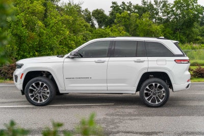 2022 Jeep Grand Cherokee Overland