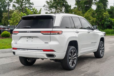 2022 Jeep Grand Cherokee Overland