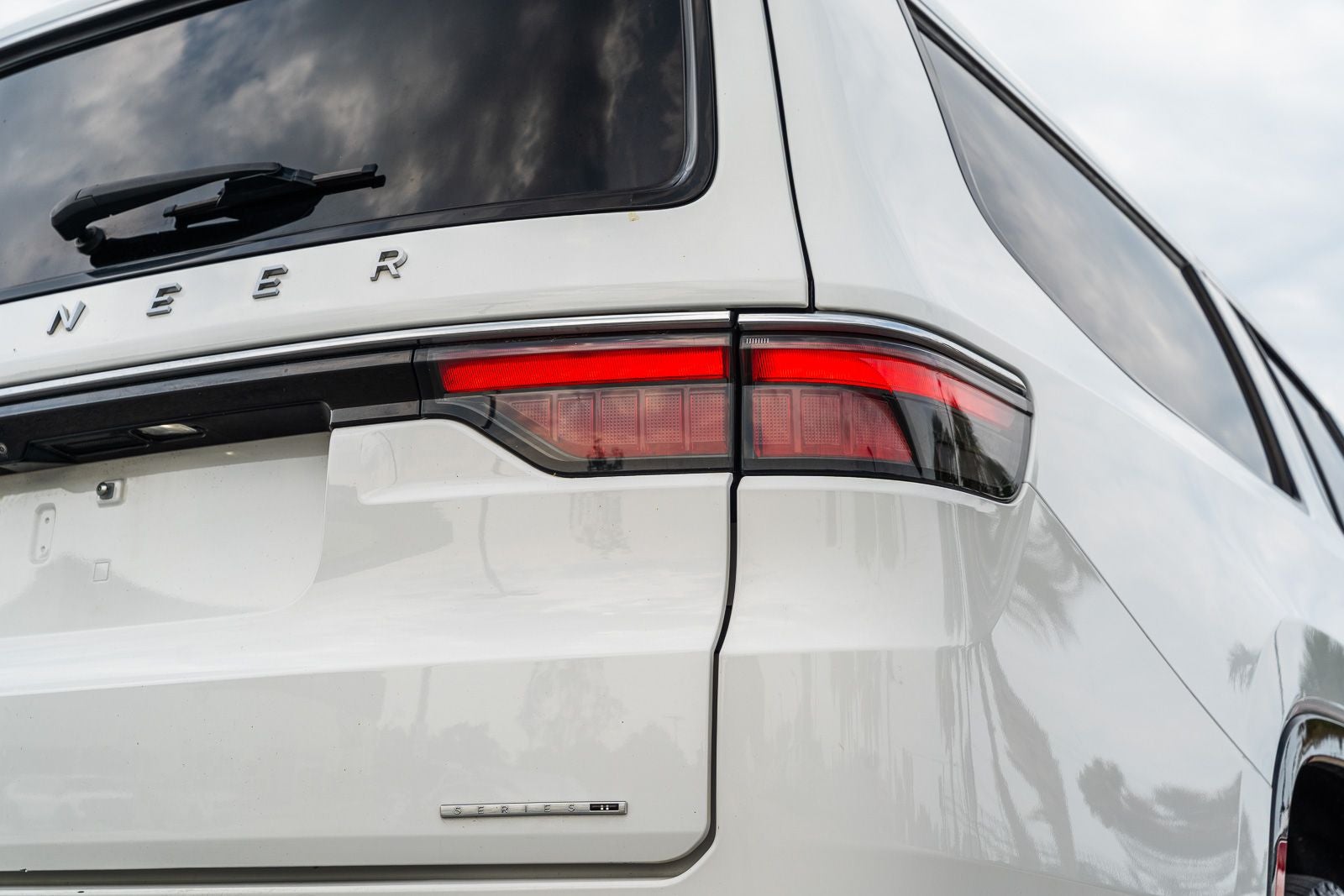 2024 Jeep Wagoneer L Series II