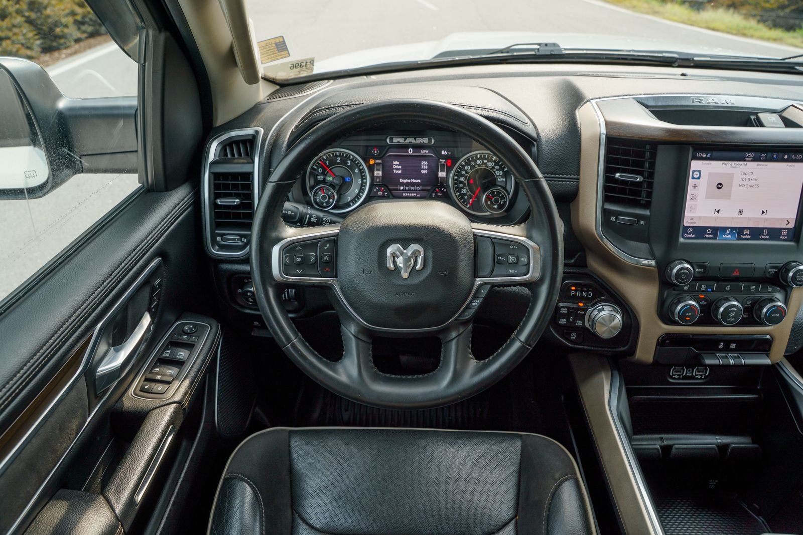 2022 RAM 1500 Laramie