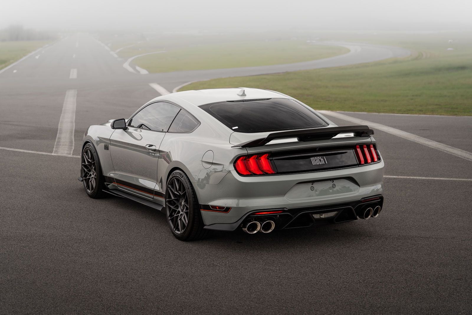 2021 Ford Mustang Mach 1