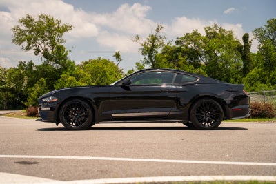 2021 Ford Mustang EcoBoost