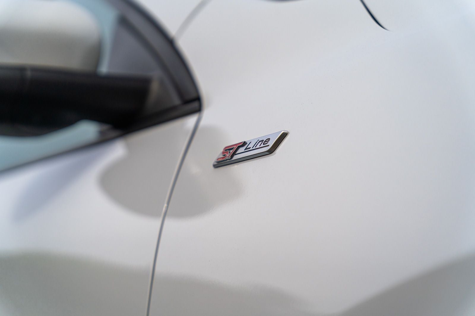 2023 Ford Escape Hybrid ST-Line Select