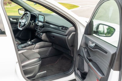 2023 Ford Escape Hybrid ST-Line Select