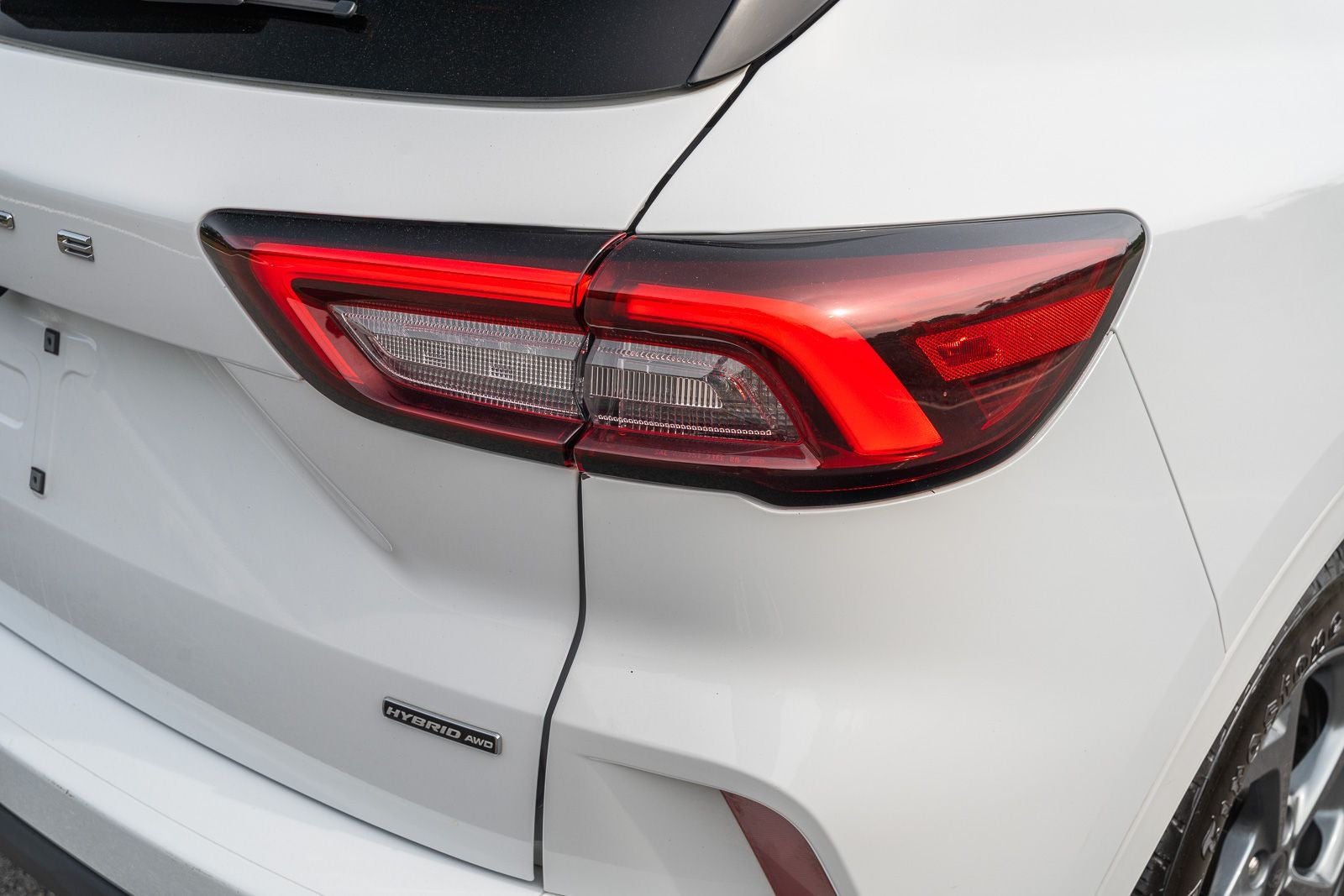 2023 Ford Escape Hybrid ST-Line Select