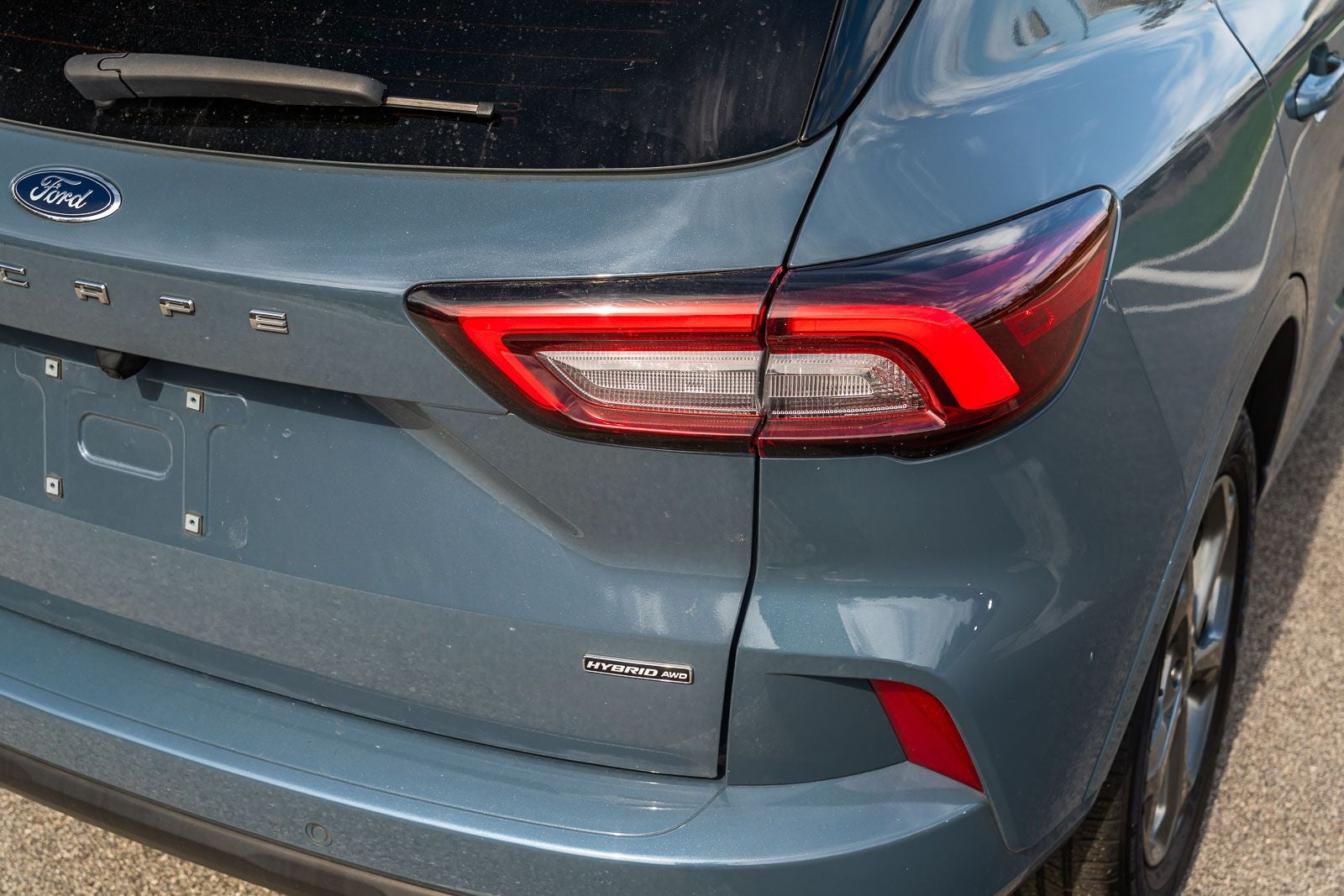 2024 Ford Escape Hybrid ST-Line Select