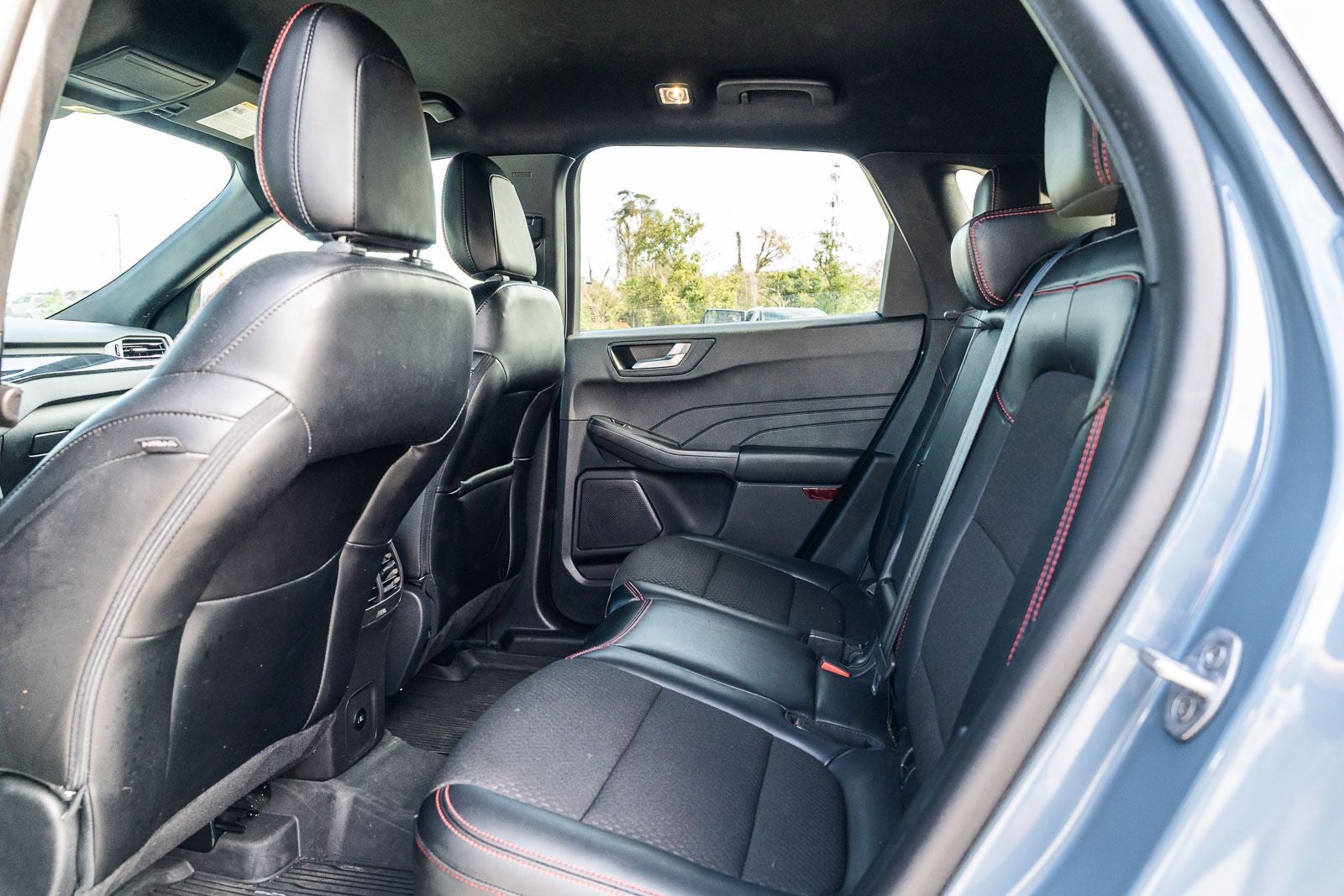 2024 Ford Escape Hybrid ST-Line Select