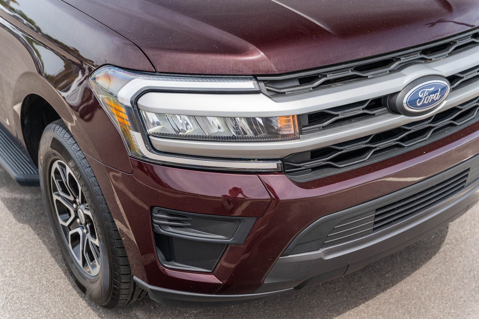 2024 Ford Expedition Max XLT