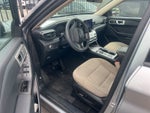 2020 Ford Explorer Base