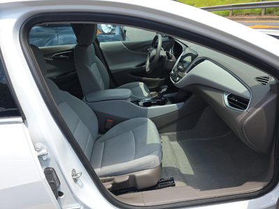2023 Chevrolet Malibu LS 1FL