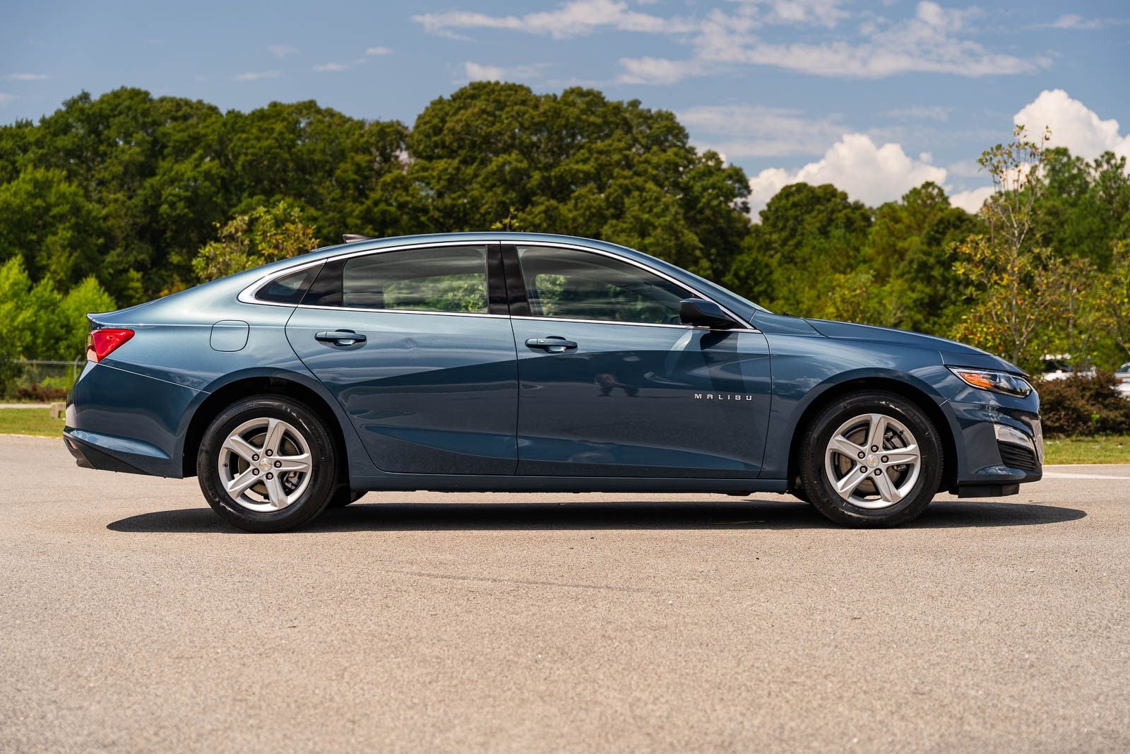 2024 Chevrolet Malibu LS 1FL