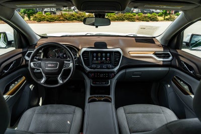 2022 GMC Acadia SLE