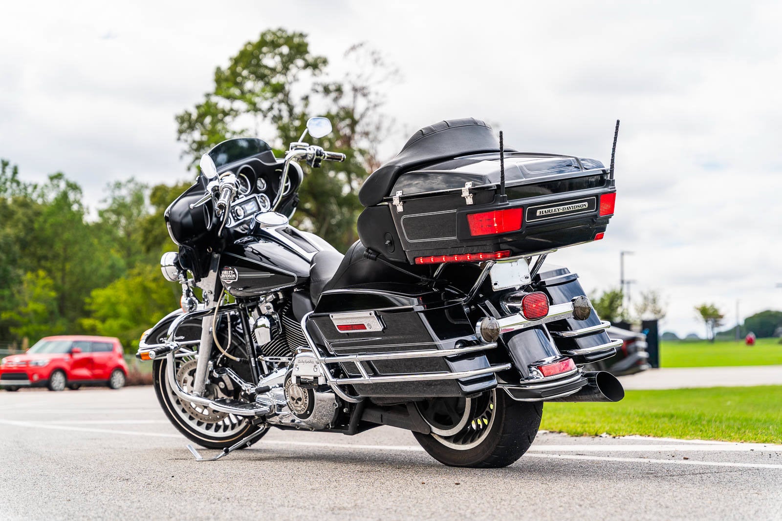 2011 Harley-Davidson ELECTRA GLIDE ULTRA CLASSIC MOTORCYCLE