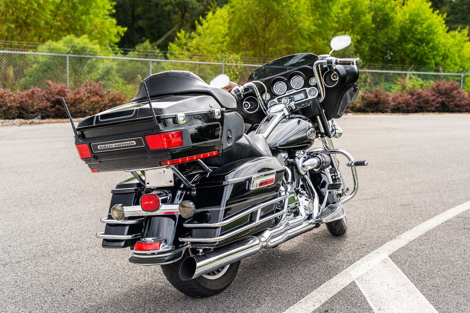2011 Harley-Davidson ELECTRA GLIDE ULTRA CLASSIC MOTORCYCLE