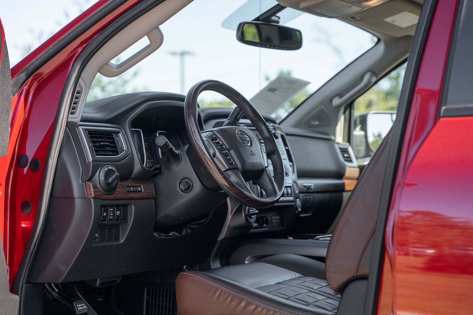 2019 Nissan Titan Platinum Reserve