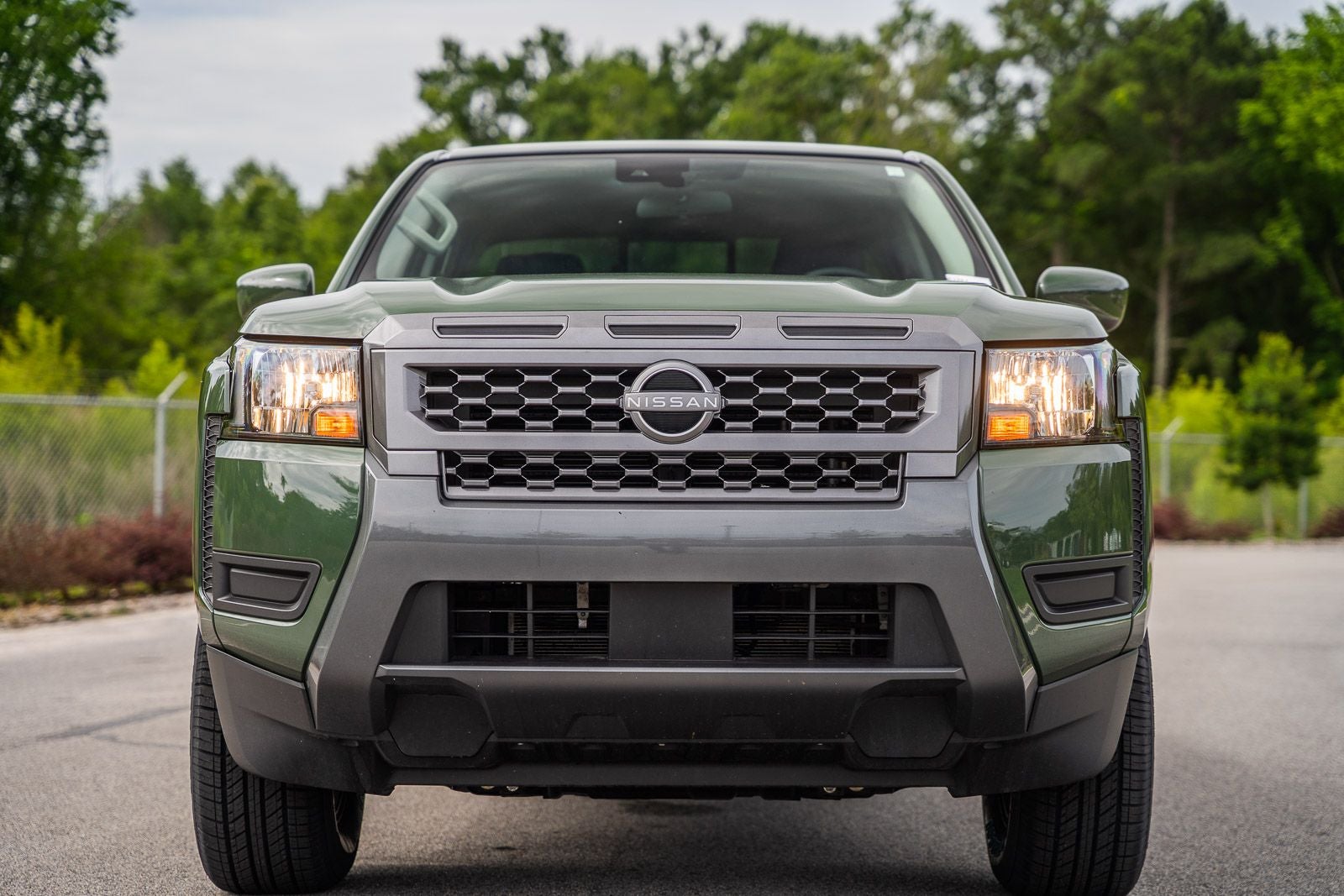 2025 Nissan Frontier SV
