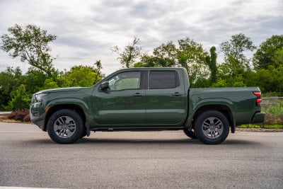 2025 Nissan Frontier SV