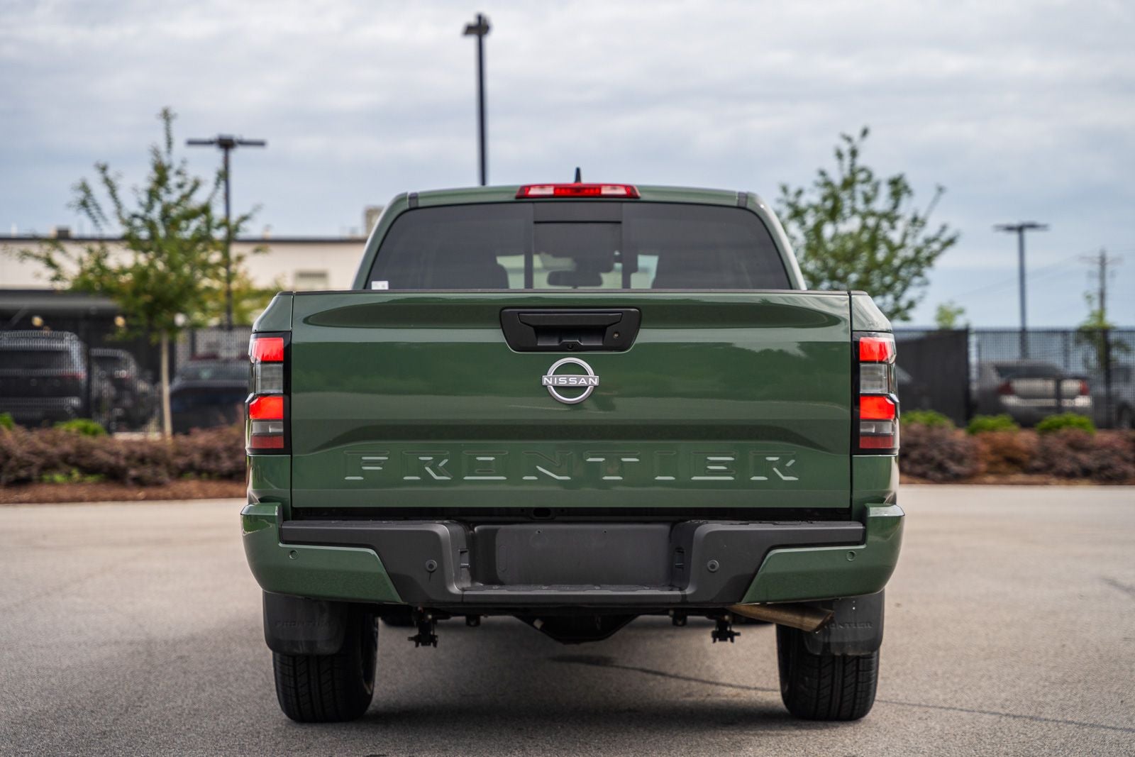 2025 Nissan Frontier SV