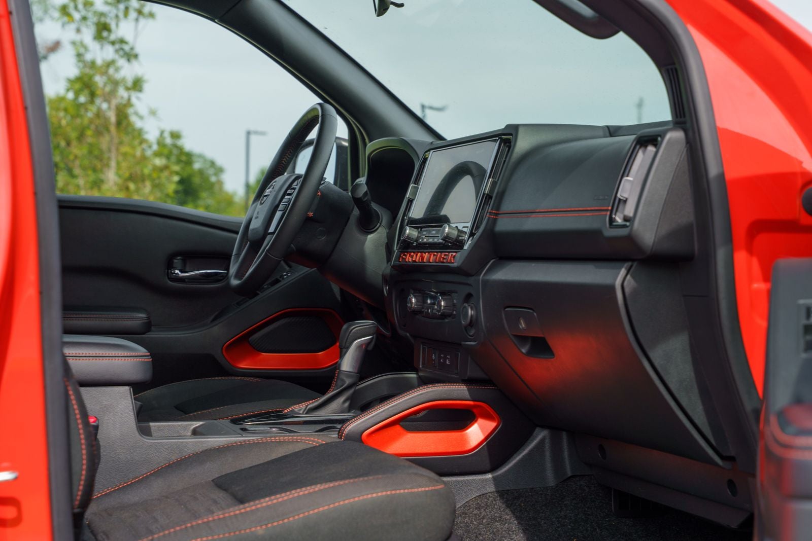 2025 Nissan Frontier PRO-X
