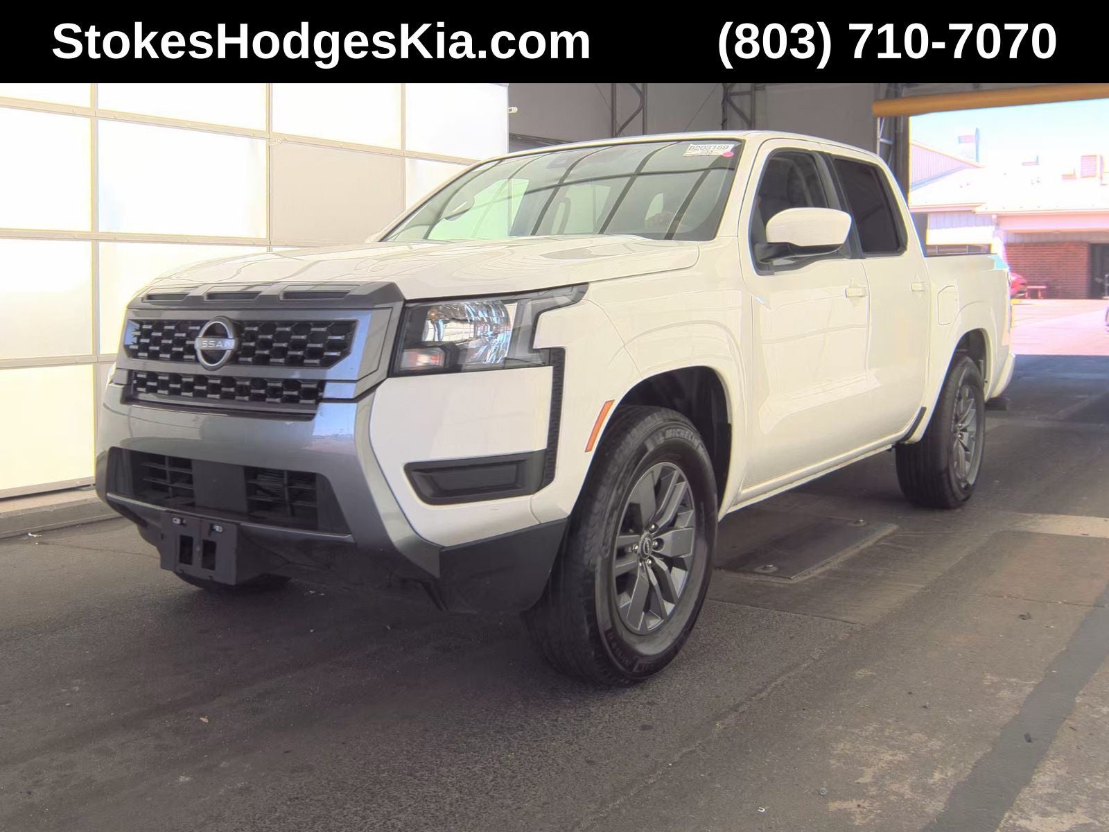 2025 Nissan Frontier SV