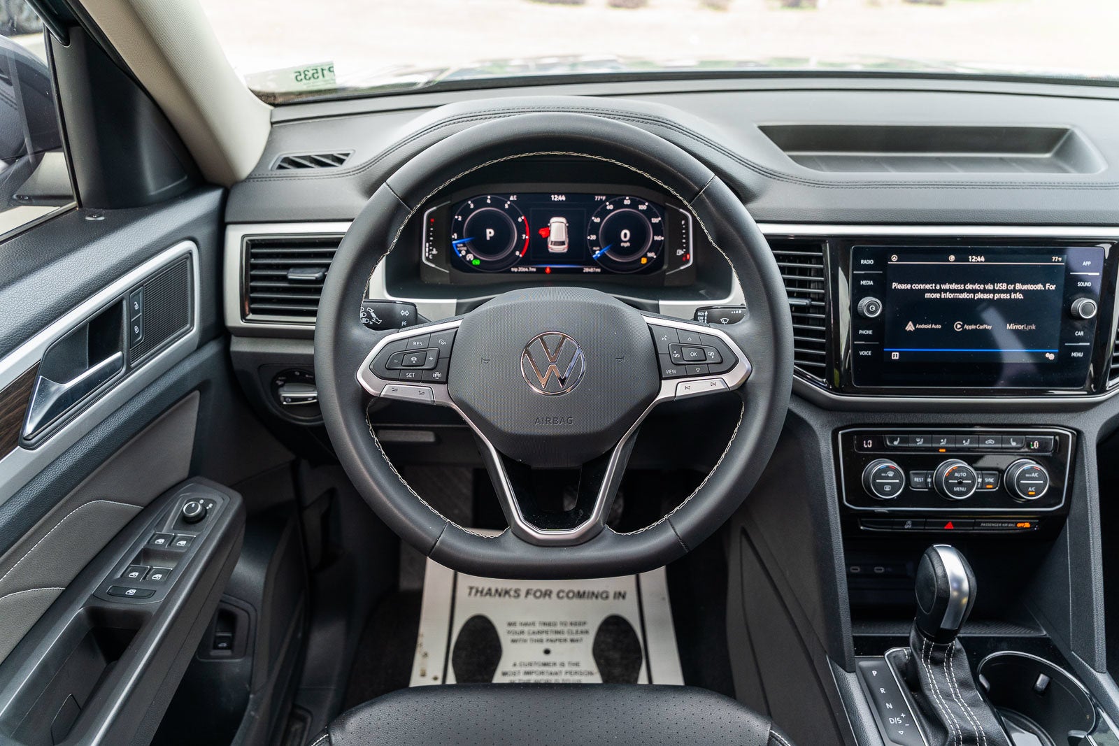 2023 Volkswagen Atlas 3.6L V6 SE w/Technology