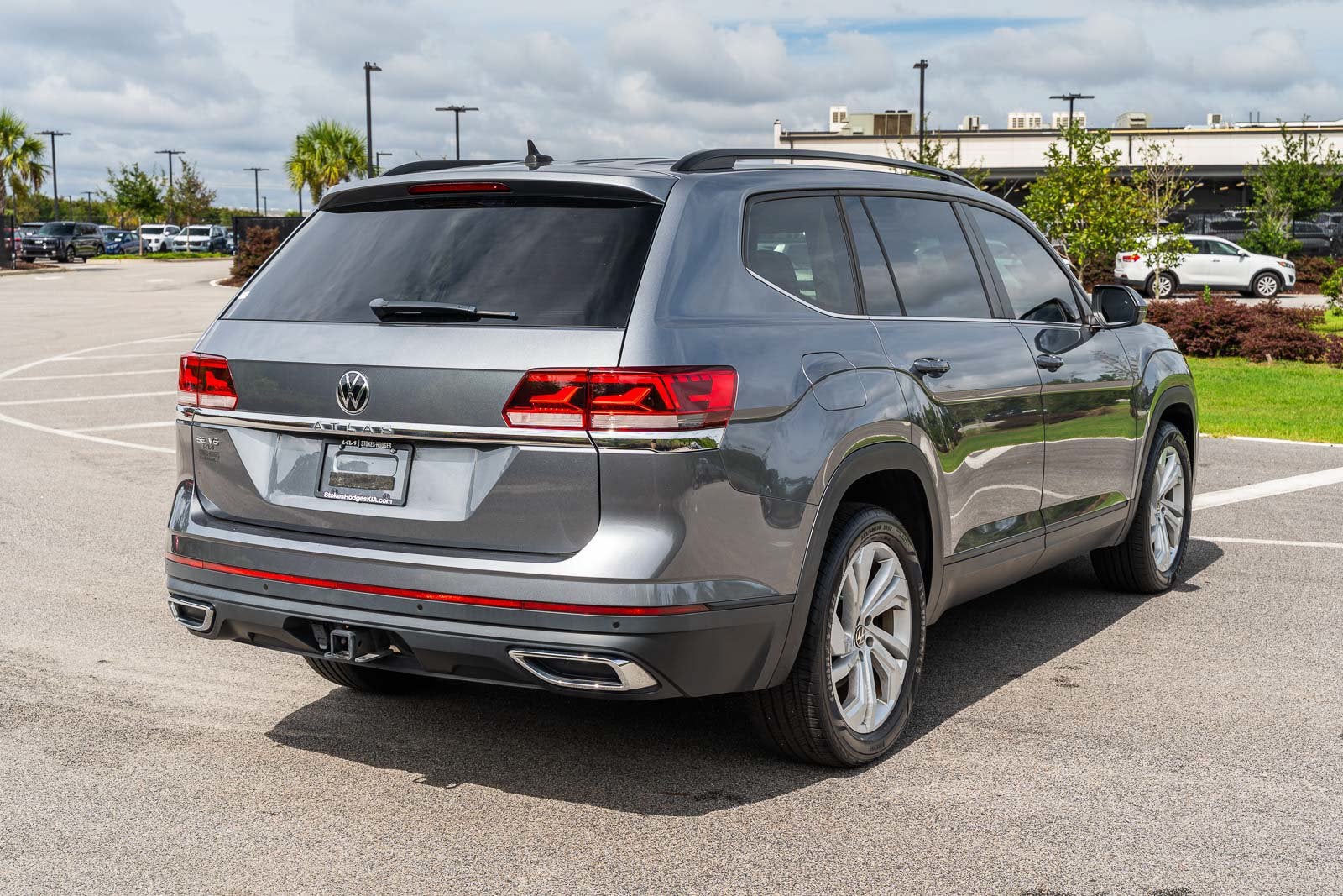2023 Volkswagen Atlas 3.6L V6 SE w/Technology