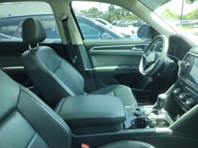 2022 Volkswagen Atlas 3.6L V6 SE w/Technology
