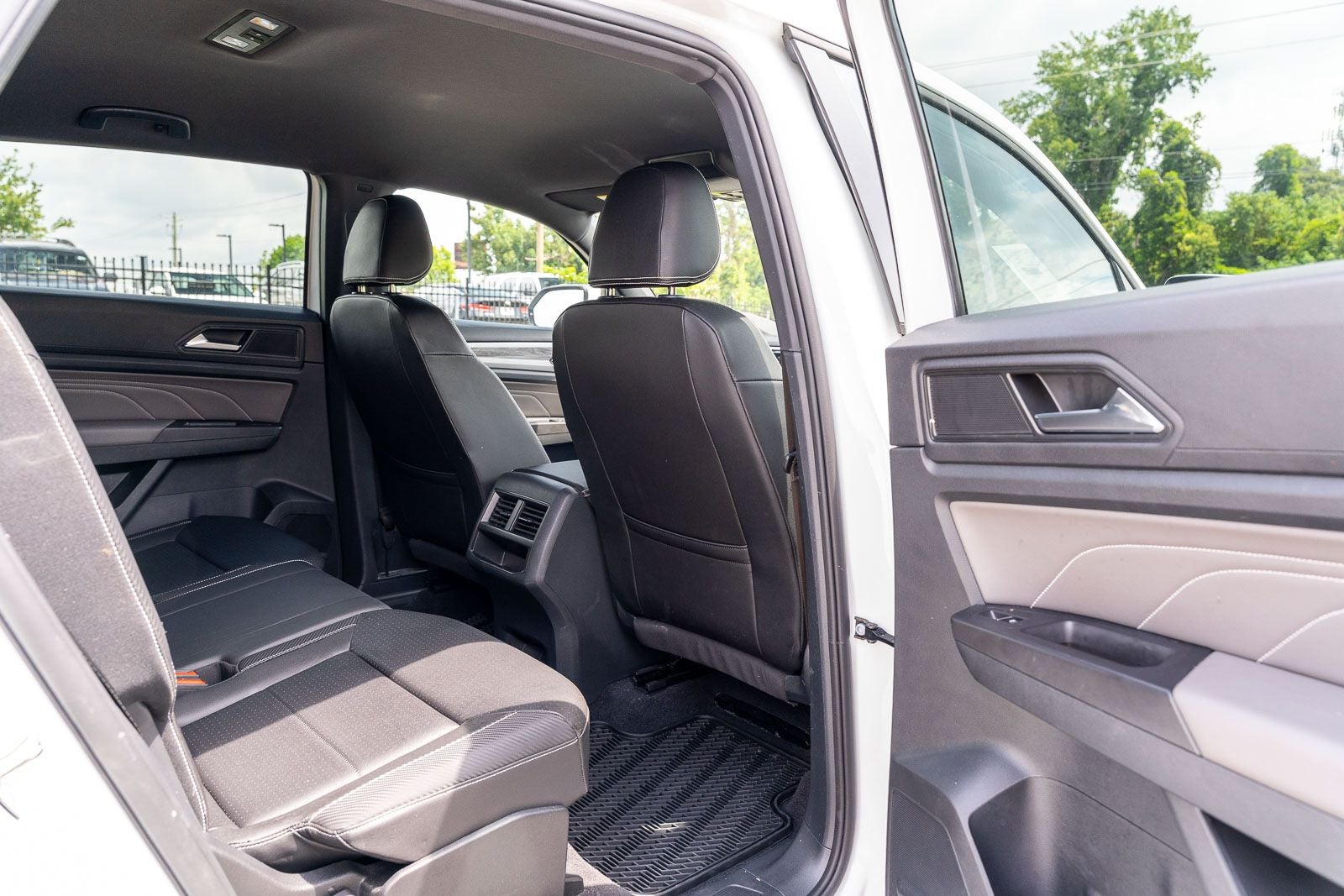 2023 Volkswagen Atlas Cross Sport 3.6L V6 SE w/Technology