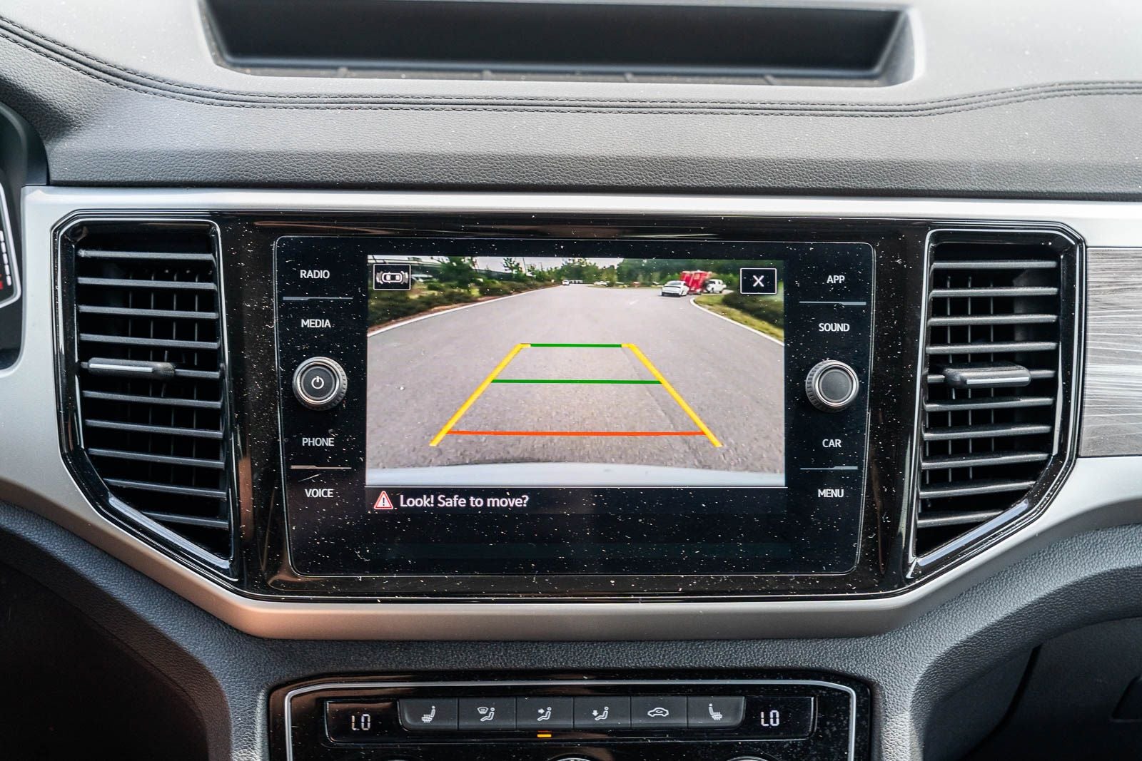 2023 Volkswagen Atlas Cross Sport 3.6L V6 SE w/Technology