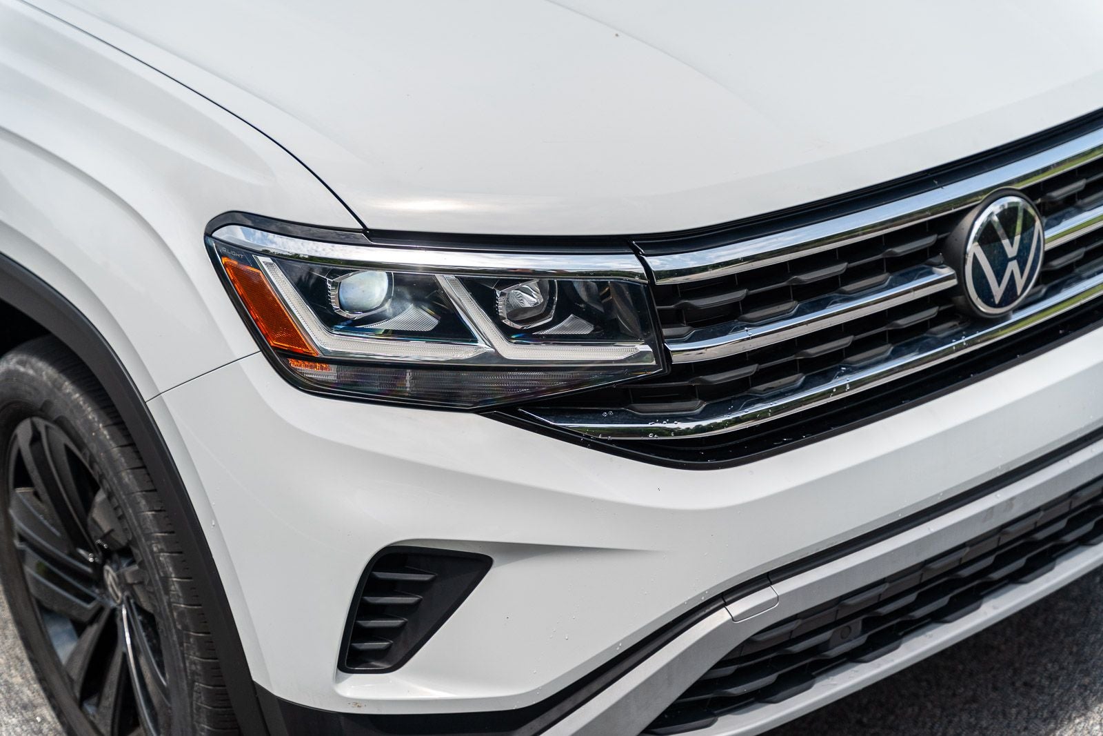 2023 Volkswagen Atlas Cross Sport 3.6L V6 SE w/Technology