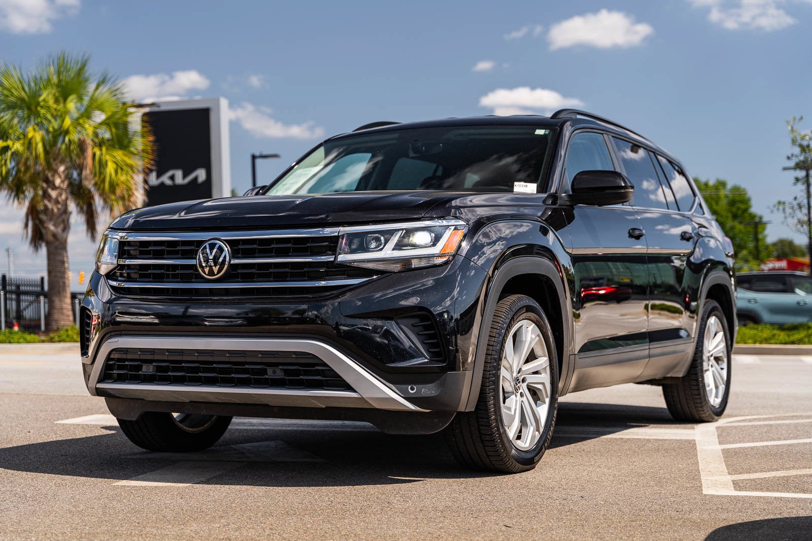 2022 Volkswagen Atlas 3.6L V6 SE w/Technology