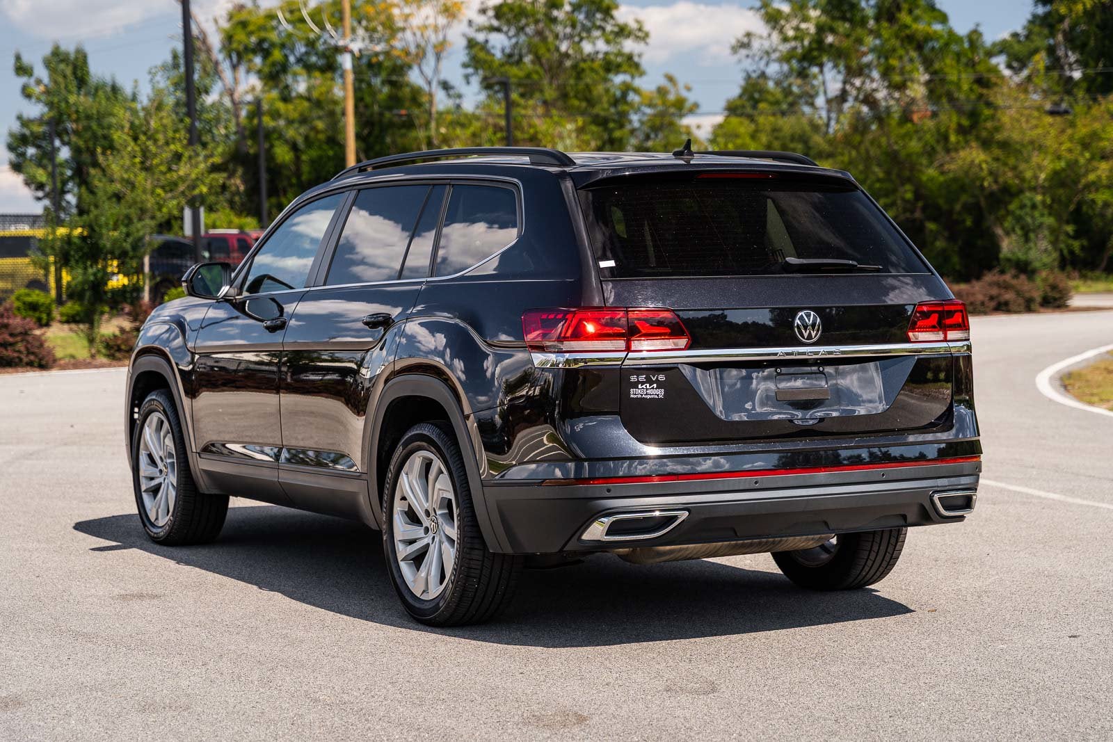 2022 Volkswagen Atlas 3.6L V6 SE w/Technology