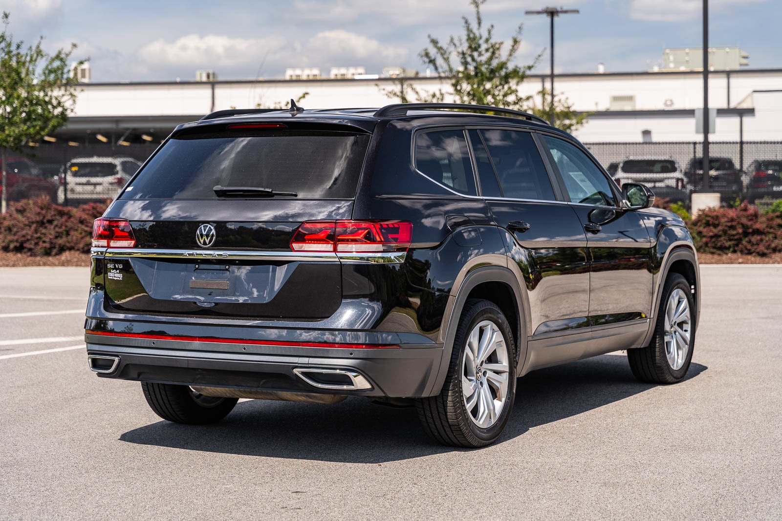 2022 Volkswagen Atlas 3.6L V6 SE w/Technology
